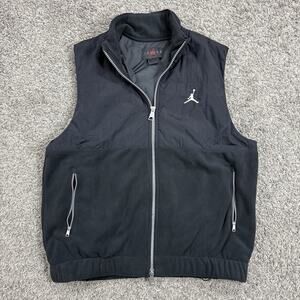 Jordan Vest Essentials Fleece FD8628-010 Black Full Zip Mens Size M